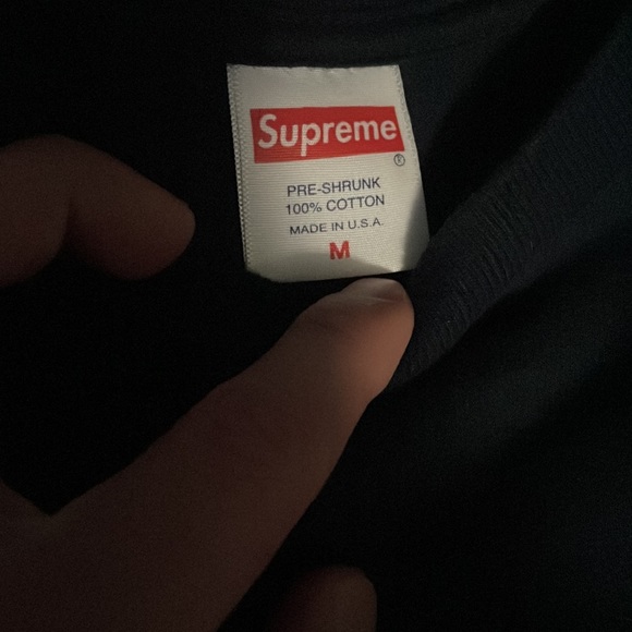 Vintage Black supreme cherry shirt 🍒 - Picture 3 of 3